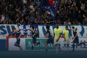 难道说？去年10月日本曾上演让二追三，打破队史对巴西不胜纪录配图